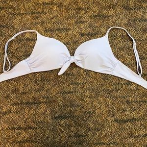 Textured push-up bikini top